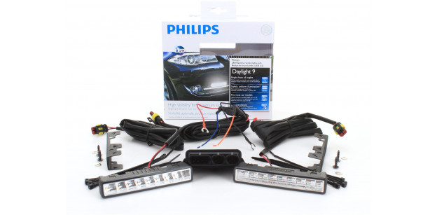 Set Lumini Rulare Timp De Zi Cu 9 Led-uri Philips