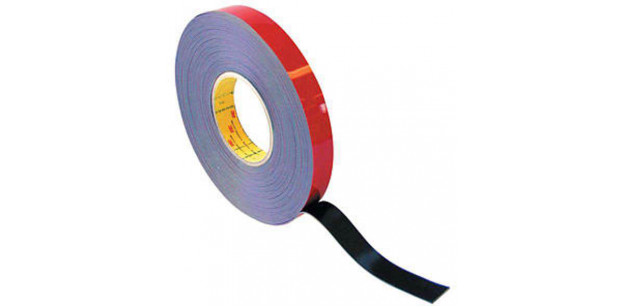 Banda Dublu Adeziva Acril Plus 6mm x 20m 3M