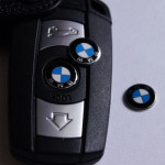 Key emblem 66122155754