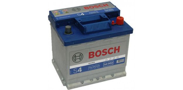 Acumulator Bosch S4 44ah 440A